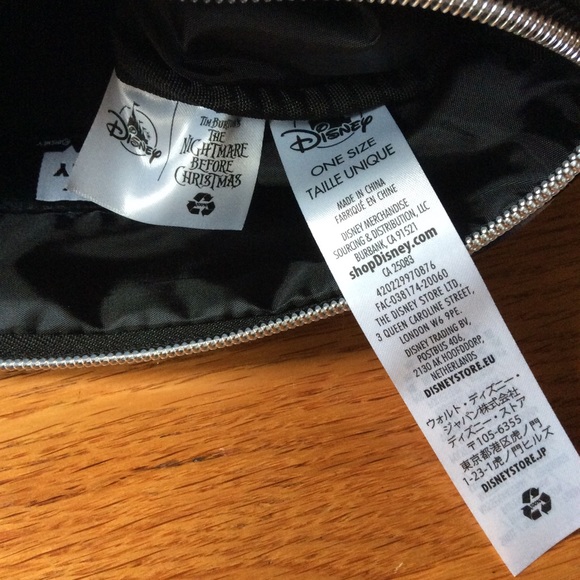 NWT. Disney: Nightmare Before Christmas Bag - Picture 12 of 12